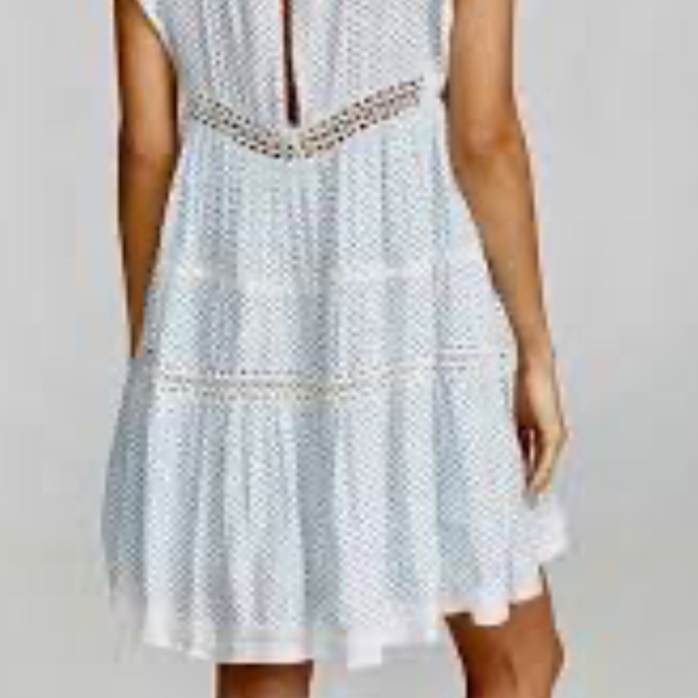 FREE PEOPLE “RETRO KITTY” DRESS FEMININE & FLIRTY COTTON/ LACE DETAIL & POCKETS!